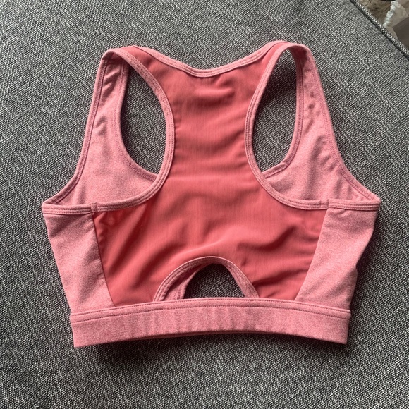 Gymshark Sleek Sculpt Sports Bra - Picture 3 of 3